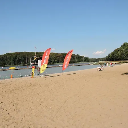 Dom wakacyjny By I Sko With Free Boat Ińsko
